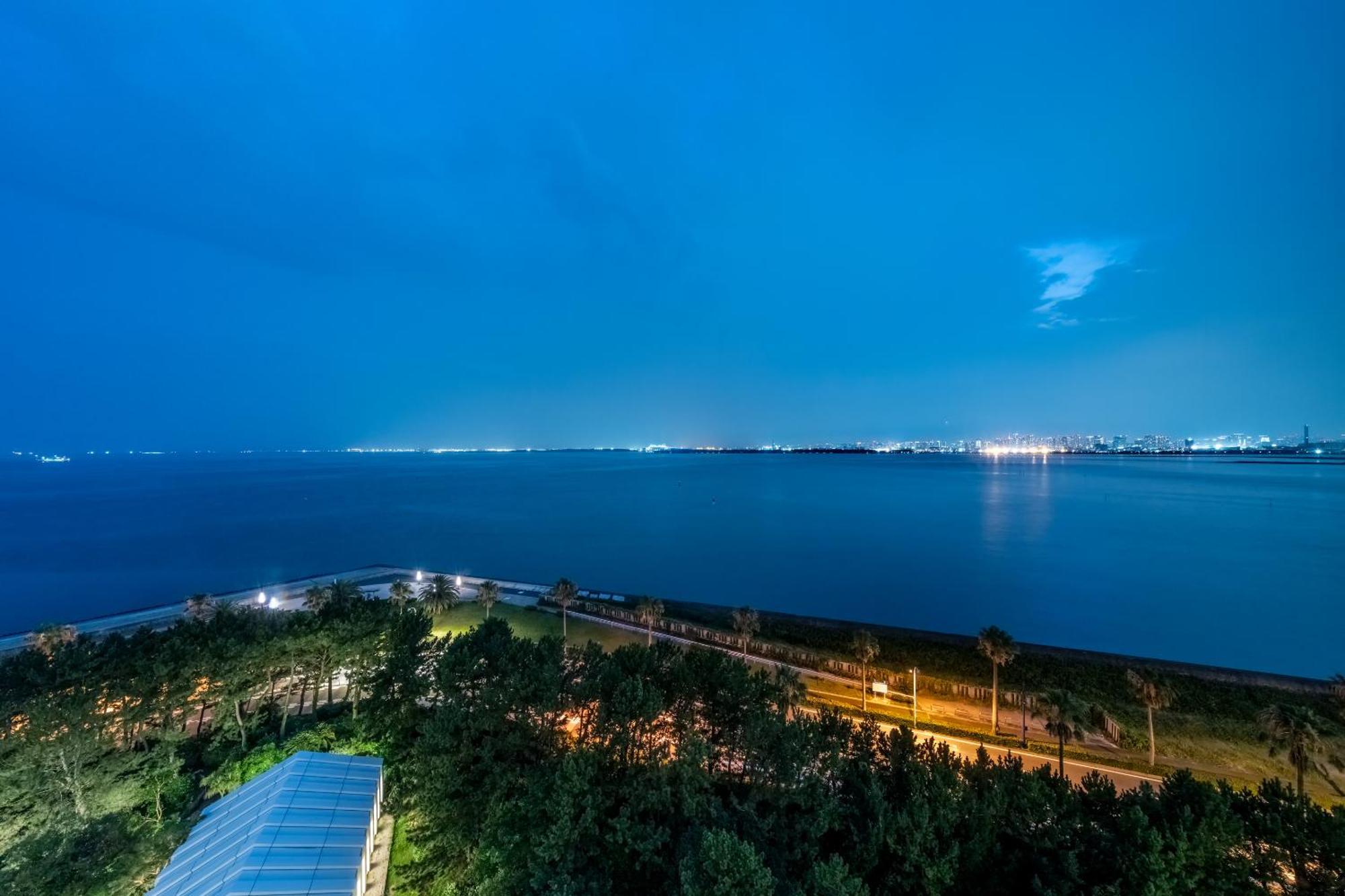 Hilton Tokyo Bay Hotel Urayasu Eksteriør billede
